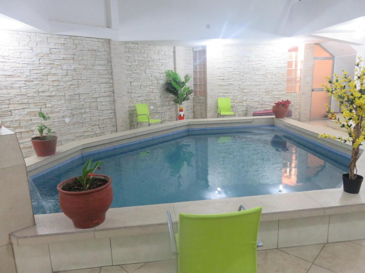 Hospedaje Casa Blanca Beach Los Banos del Inca Eksteriør billede