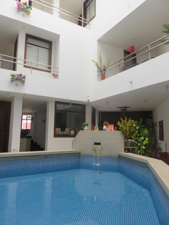 Hospedaje Casa Blanca Beach Los Banos del Inca Eksteriør billede